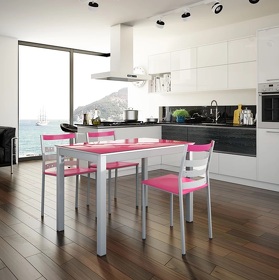 MESA Y SILLAS COCINA