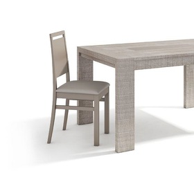 MESA DE COMEDOR Y SILLAS